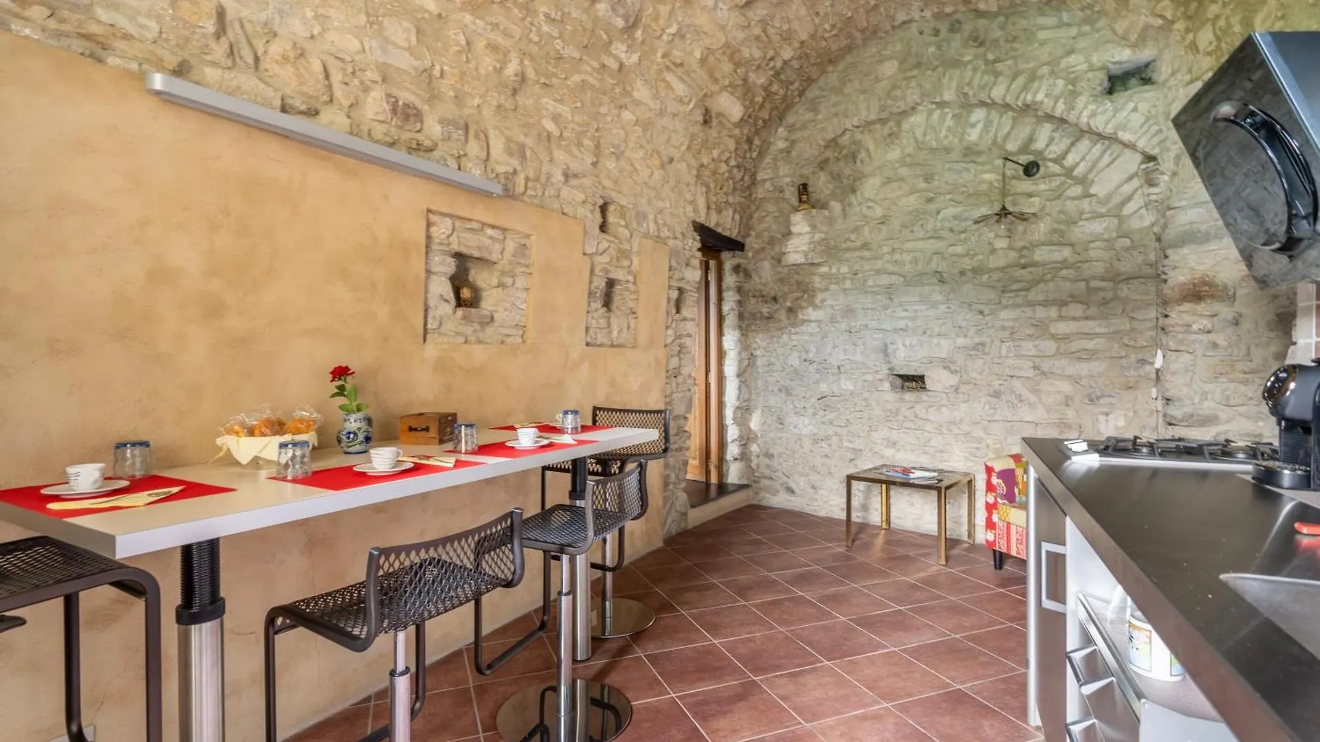 Le Chat Apricale